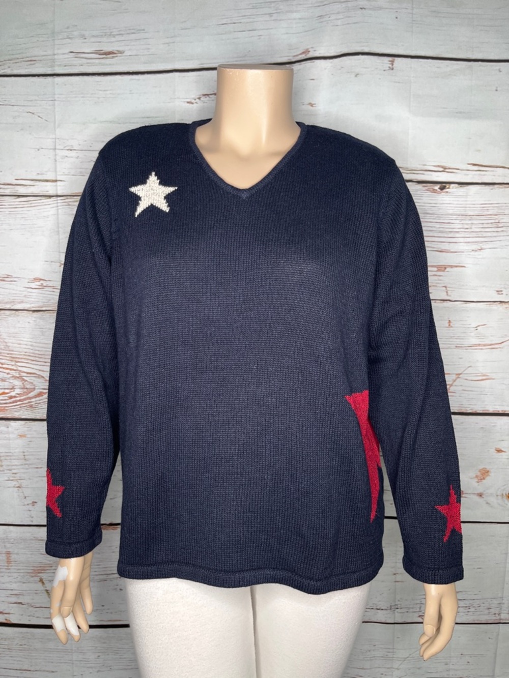CJ Banks NWT Size 2X 20/22W Navy Blue - Star Print V-Neck Sweater Top